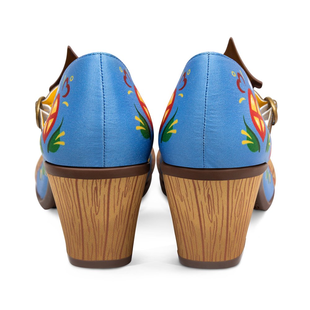 hotchocolated's tweet photo. Tick-tock... goes the cuckoo clock! π°οΈβ€οΈ
π£ A NEW design just dropped! π£
Right on time for a new pair of #midheels π
Order here > https://t.co/z8OvFszC81 (international shipping πΊπ²ππ¦) https://t.co/4LVcVQVBGn