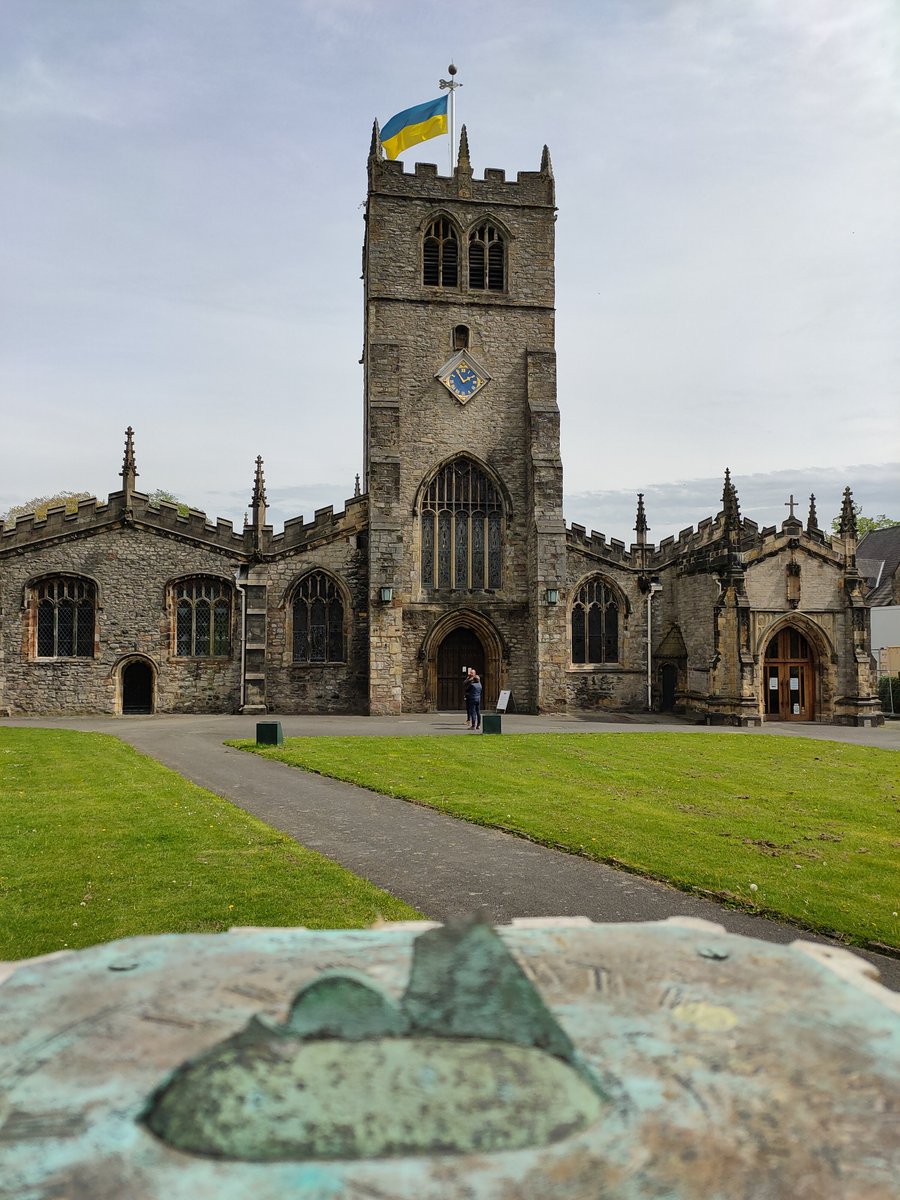 BigGBsociety's tweet photo. 11 mile recce for walk next week, Oxenholme, up the Helm and on to Kendal Castle. The flowers and blossoms were stunning https://t.co/yxz7kbq5OZ
