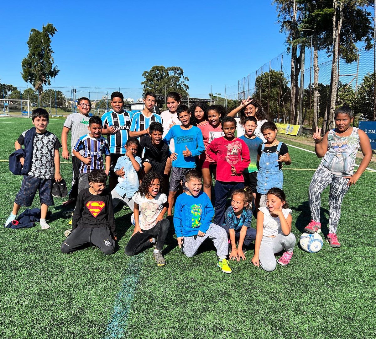 Escola do Grêmio FBPA tweet media