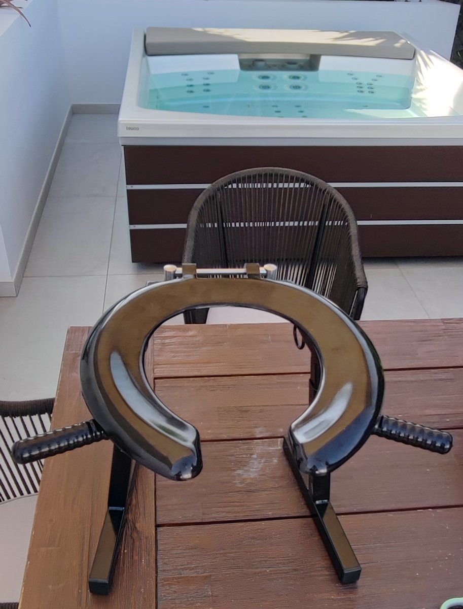 Back home from #darklands #leatherpridebelgium with new toy from .<a href="/steeltoysinfo/">Steeltoys</a> 
Let's go rimming! 
#bbbh #rimmingchair