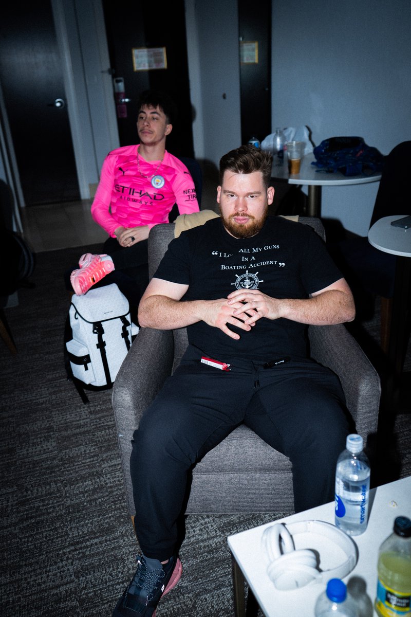 ArielCreate's tweet photo. Currently looking for full time work as a creative in esports.

Photo/Video/Clothing

Teams I’ve worked with in the past include: @Subliners @NYXL @TorontoUltra @OpTic @Dare @ElevateGG 

Pics from Pro-AM ⬇️ https://t.co/RSnUZQNmz0