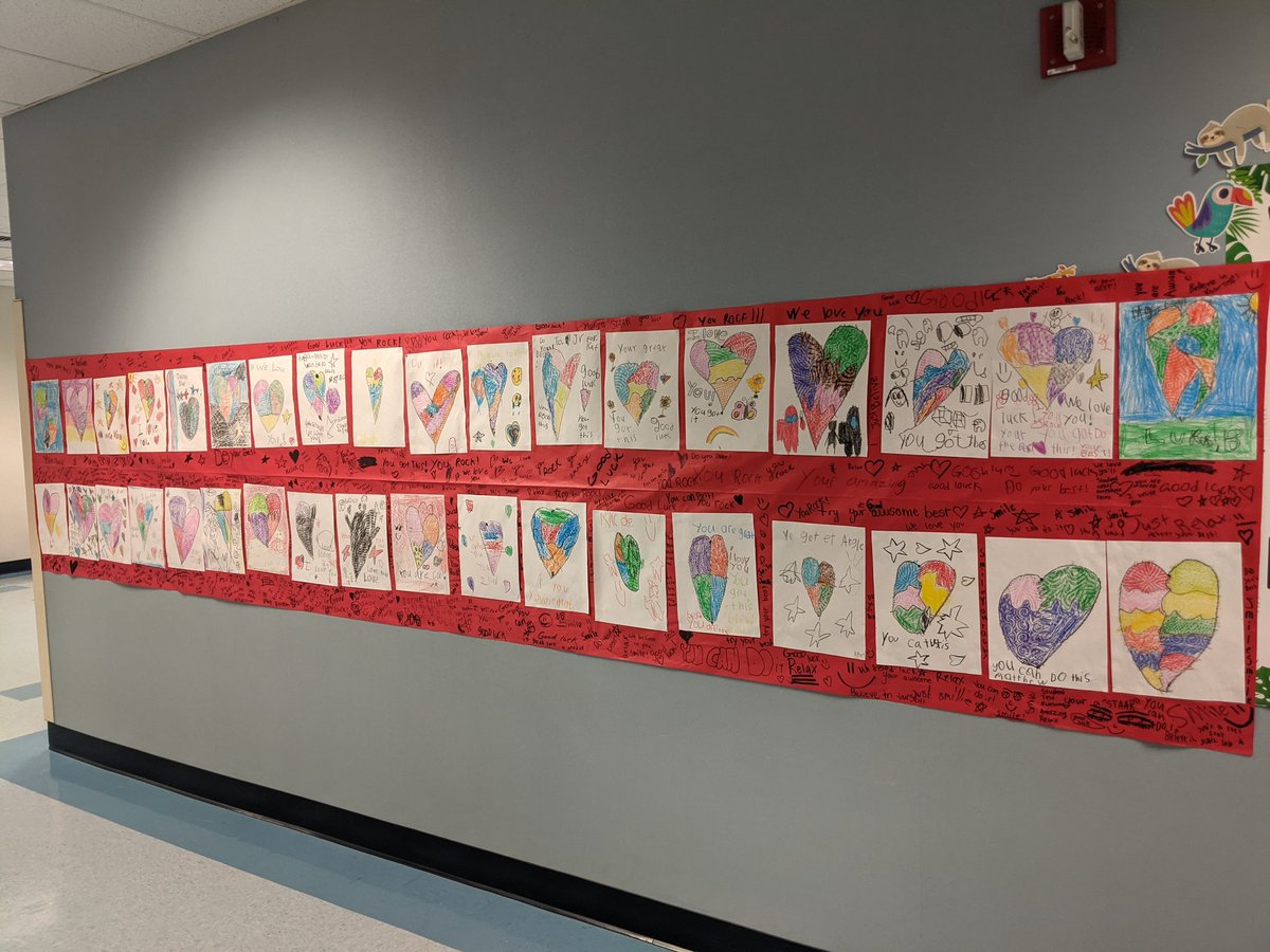 HoodCaseART's tweet photo. Ahead of the STAAR test tomorrow, in art class Friday, kinder made stars, first made hearts, and second made smiley faces to cheer on our third, fourth, and fifth graders! @AISDFineArts https://t.co/RX30NjB2Xb
