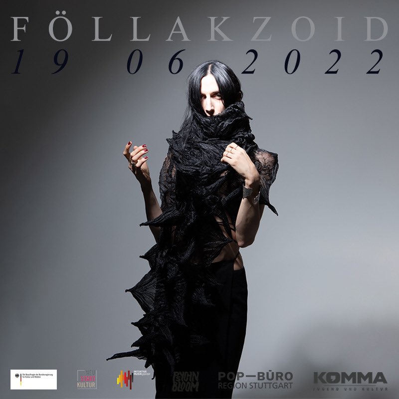 kommaesslingen's tweet photo. Neu im Programm: FÖLLAKZOID &amp; PERIGON am 19.06. im Komma Esslingen! Zwei Ausnahmeprojekte an einem Abend - und gleichzeitig die Album Release-Show von Perigon "Crushed Pearls". Tickets: https://t.co/bFLidAr8nB
In Kooperation mit dem Psych in Bloom Festival und @popbuero https://t.co/HEaZEQ7OmT