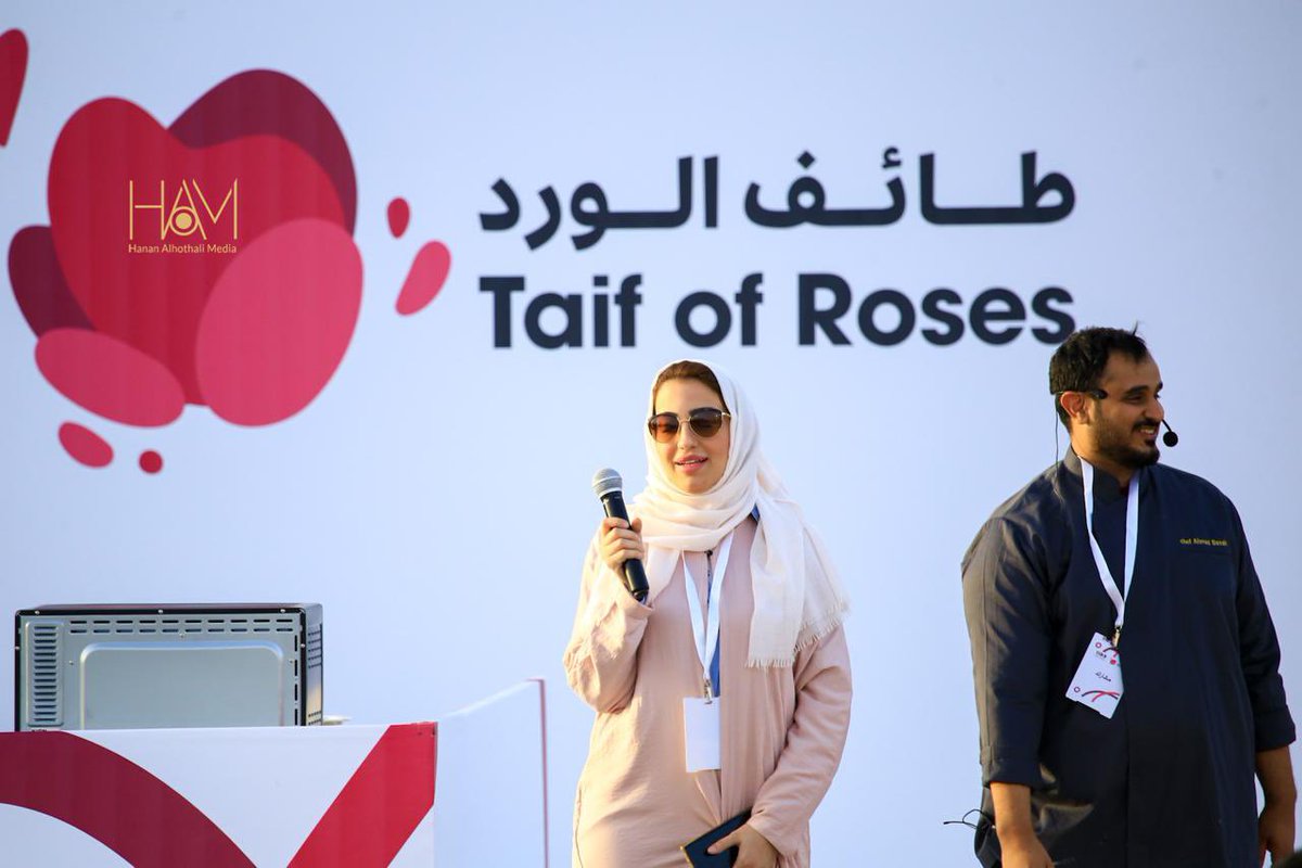 Firstshot5's tweet photo. لقطات لمهرجان طائف الورد بمنتزه الردف بـ #الطائف 🌷
#مهرجان_طائف_الورد #مهرجان_الورد_الطائفي #مهرجان_الورد @Saudi_MT @MOCSaudi @Firstshot5 @saudiatv_news @tc_gov https://t.co/u05CMSPvGW