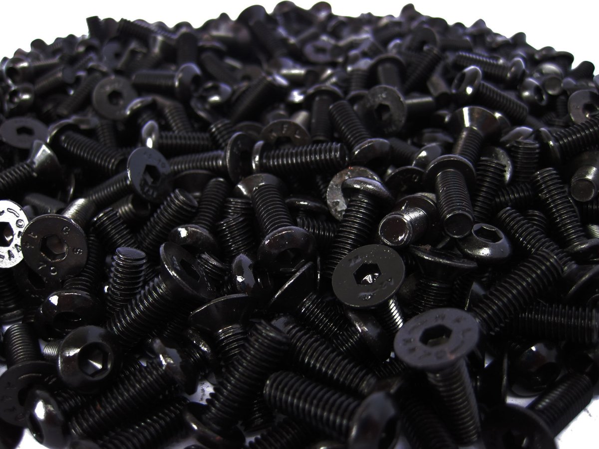 ecwilliamsuk's tweet photo. #Stayblack #coating can also tolerate hot water, atmospheric weathering, and temperatures of up to 500 degrees centigrade. It does so, all without changing in either appearance or form
Discover more https://t.co/BNWUQ1Cq8t
#plating #nickel #MACH2022
#surfaceworld #motorhour https://t.co/0ARFQstX2H