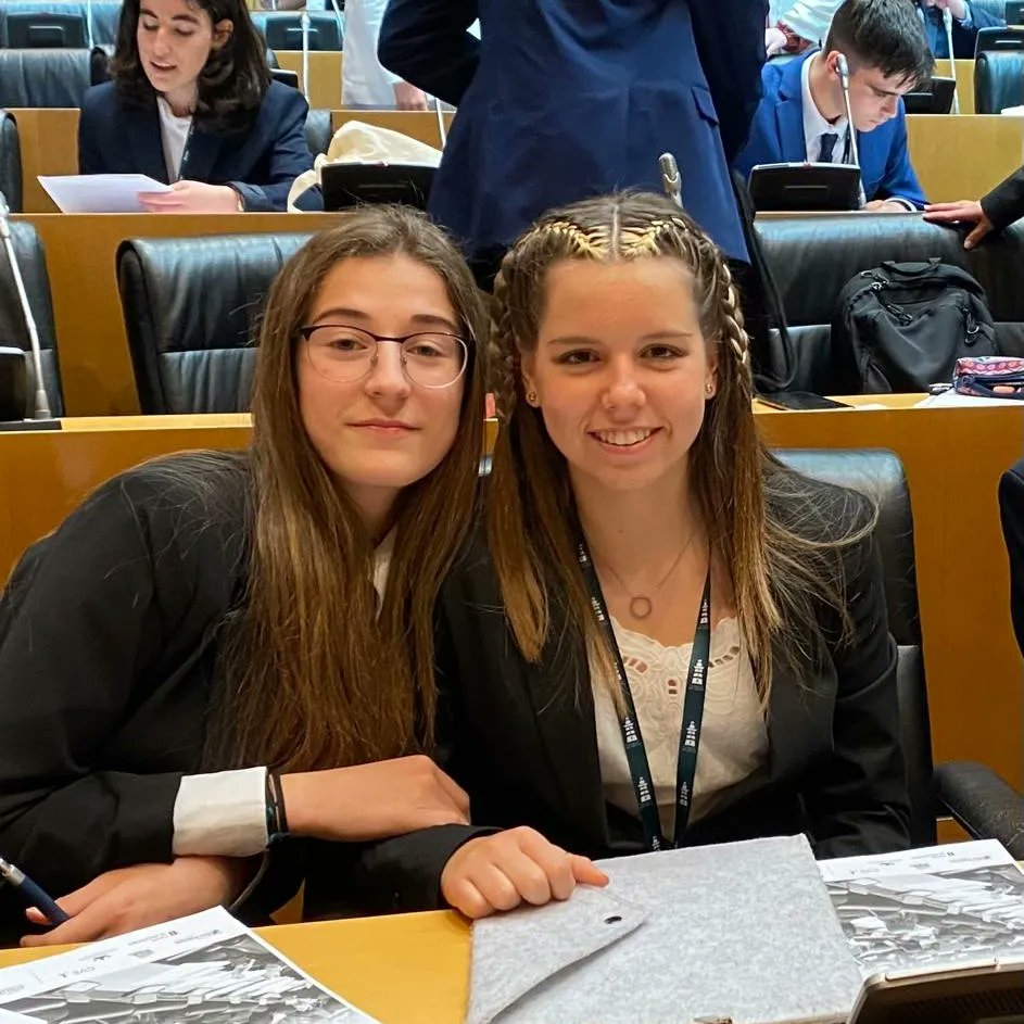 colegiocondes's tweet photo. Ceremonia de clausura de la II Asamblea Modelo Parlamento Europeo. Una experiencia inolvidable. @mep_spain @fundasanpatricio #bachilleratocondes #adncondes #oratoria #bachillerato #mep https://t.co/aZHG348wCA
