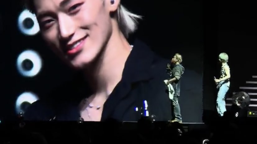 bxbysani's tweet photo. hongjoong and yeosang falling after looking at san close up 😭 https://t.co/6G8bU4thVx