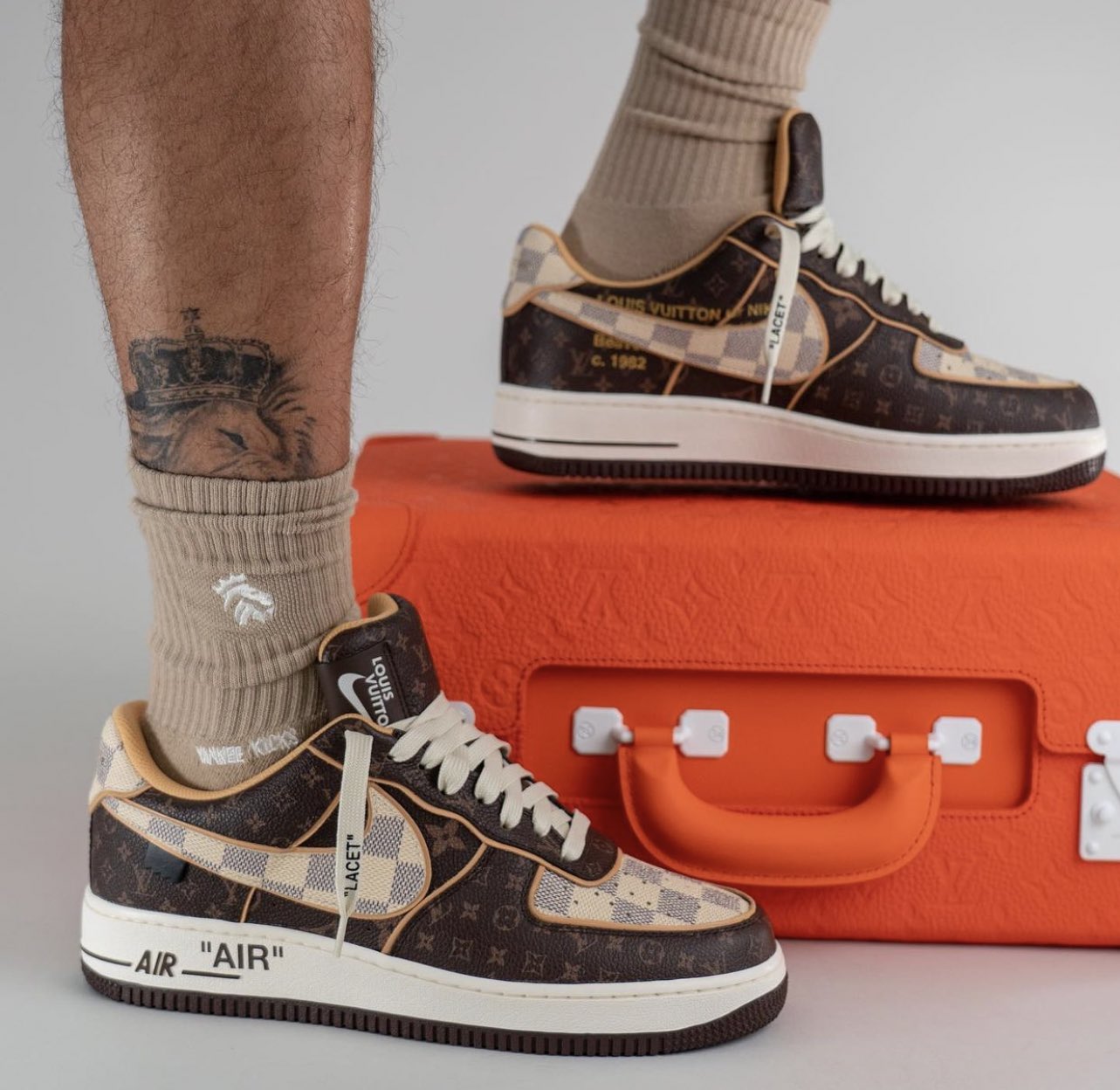 OFF WHITE LOUIS VUITON AIR FORCE ONE ON FEET REP REVIEW