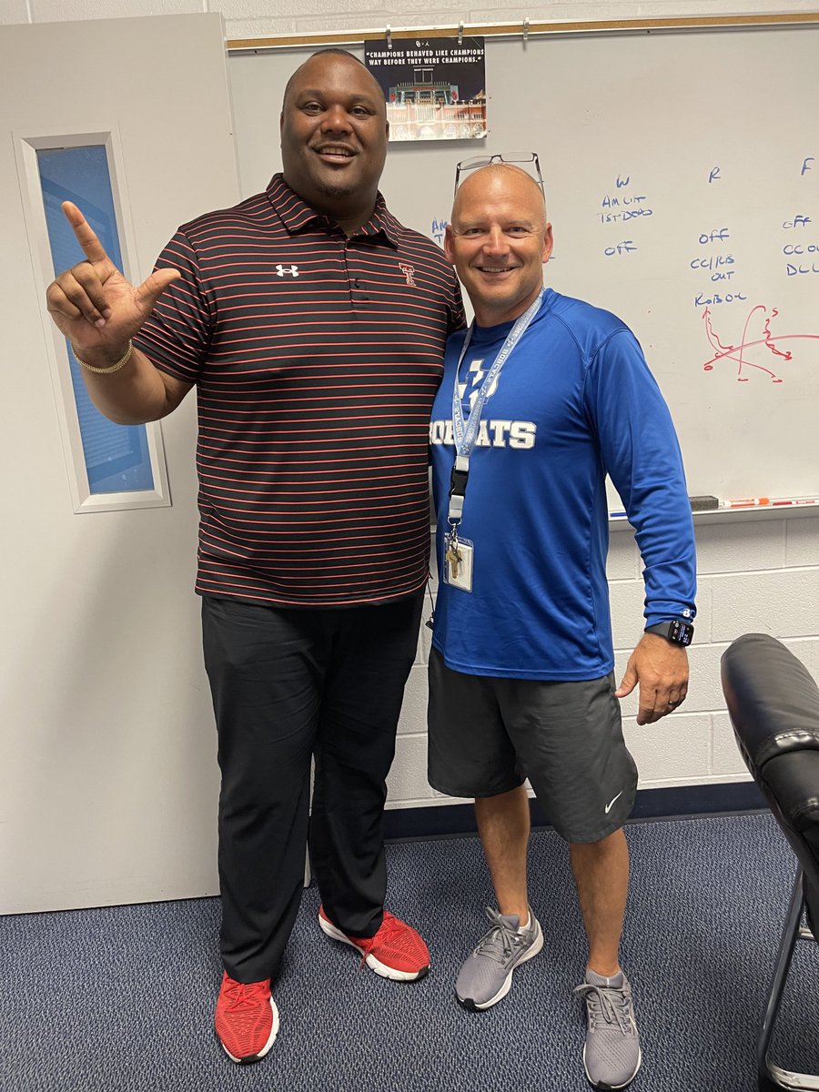 Thank you ⁦<a href="/CoachZFitch/">Zarnell Fitch</a>⁩ for coming by today to check out our Bobcat Football prospects.  Big things happening in Krum and Lubbock!  #TAPLAC