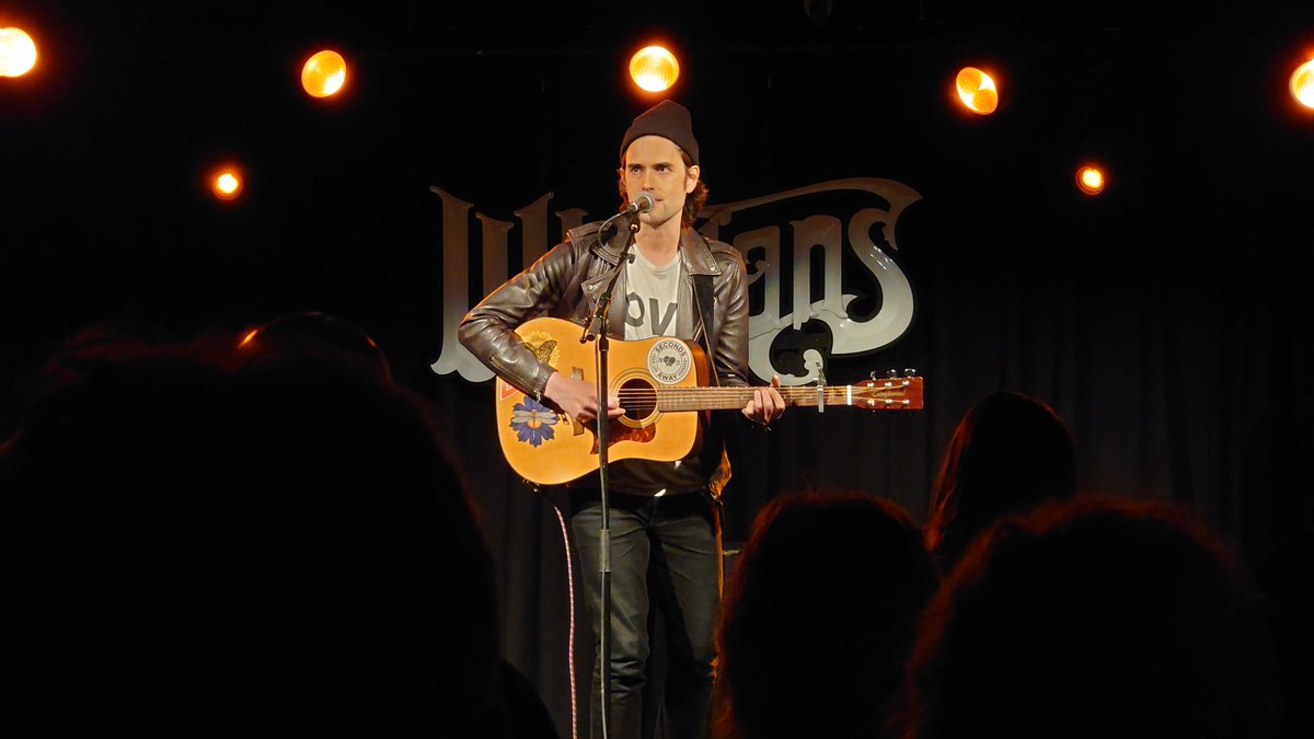 A. Smyth tweet media