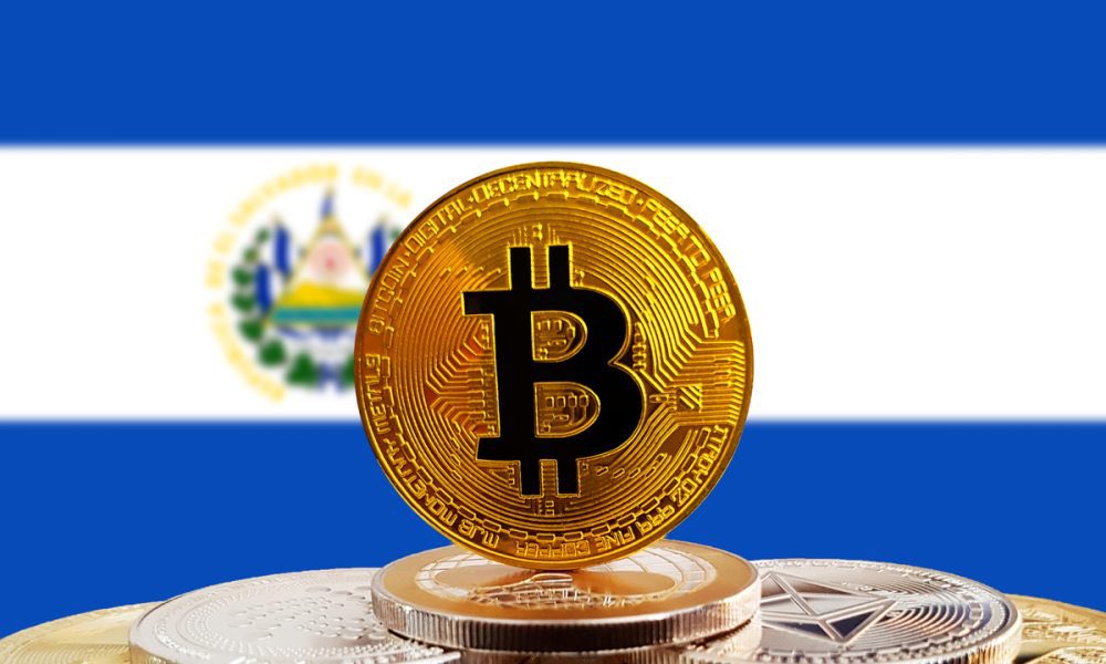 Bizelite75's tweet photo. Le Salvador 🇸🇻 a profité de la baisse de 11% qu’il y a eu aujourd’hui sur le Bitcoin. 📉
Ce pays a acheté 500 BTC à un prix moyen de $30,744.
#buythedip #ElSalvador #BTC #Bitcoin https://t.co/n9D8jmSNiT
