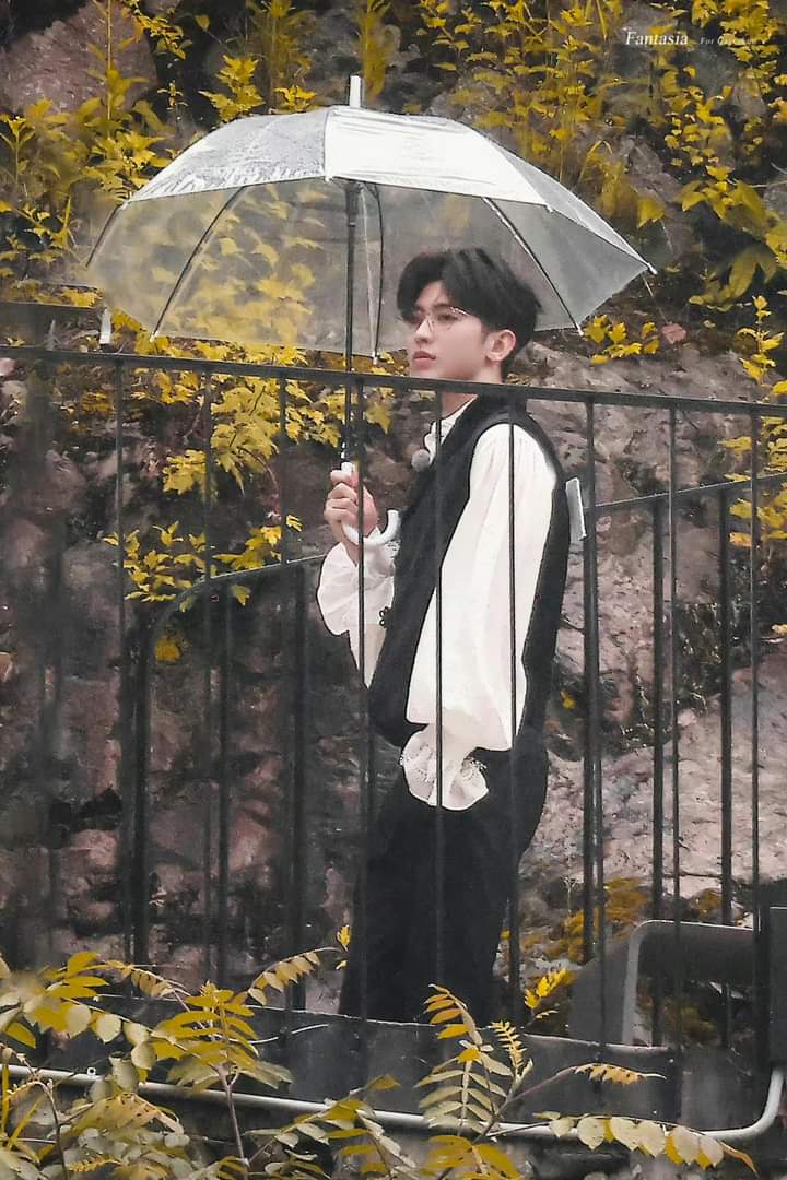 bichngocdayne's tweet photo. Đẹp trai 👏👏👏👏👏
#CaiXukun #蔡徐坤 https://t.co/0ag3OHQfte