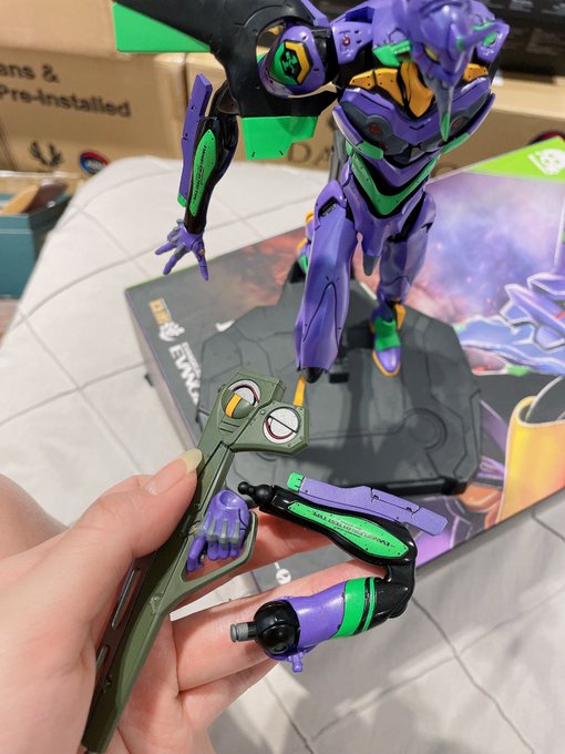 插不進那個洞 有玩具大師嗎⋯ 求解，在線等(&bull;̥ࡇ&bull;̥)  #evangelion #eva01  #初号机 #新世紀エヴァンゲリオン https://t.co/qH9DjWQLjR<a href="/tag/evangelion"class="tags">#evangelion</a><a href="/tag/eva01"class="tags">#eva01</a><a href="/tag/%E6%96%B0%E4%B8%96%E7%B4%80%E3%82%A8%E3%83%B4%E3%82%A1%E3%83%B3%E3%82%B2%E3%83%AA%E3%82%AA%E3%83%B3"class="tags"><span>#新世紀エヴァンゲリオン</span></a><a href="/tag/%E5%88%9D%E5%8F%B7%E6%9C%BA"class="tags"><span>#初号机</span></a>