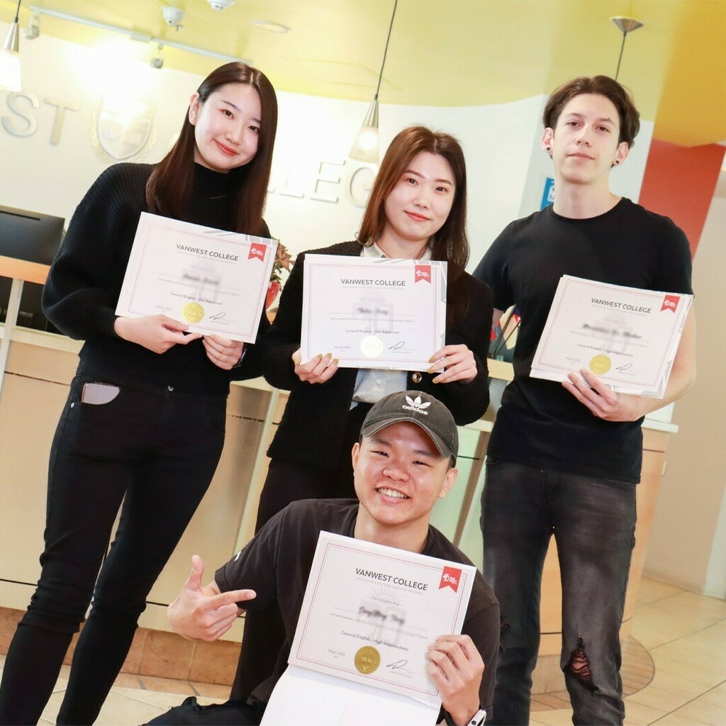 VanWestCollege's tweet photo. A big congratulations to our recent grads from VanWest College Vancouver! 🎓🎉

Make sure to tag your friends!

And for the full Graduation album just visit our Facebook by clicking the link in the bio!

#VanWest #VanWestCollege #StudyInCanada #StudyAb… https://t.co/CSAzxnjOYa https://t.co/w4dKiA5d6j