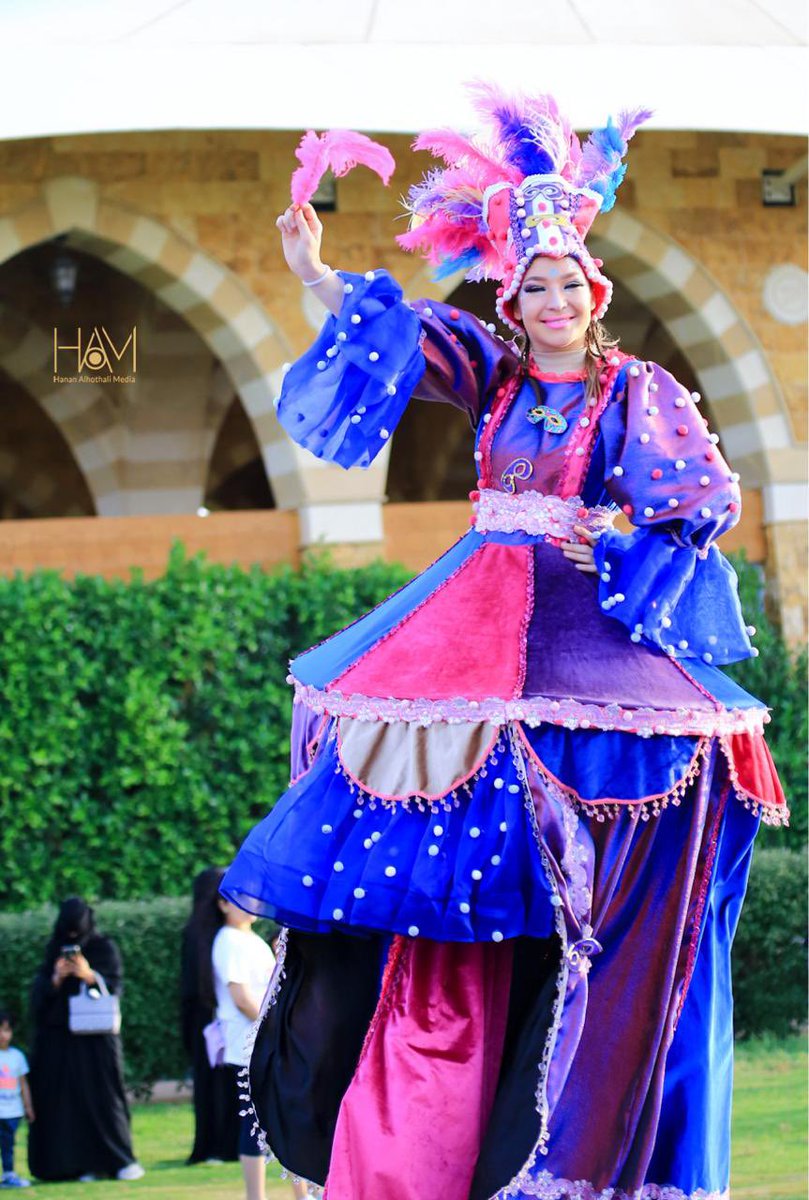 Firstshot5's tweet photo. اينما يحل الورد يحل الجمال بالمكان .🌸 
                    ******
#مهرجان_طائف_الورد #مهرجان_الورد_الطائفي #مهرجان_الورد @Saudi_MT @MOCSaudi @Firstshot5 @saudiatv_news @tc_gov https://t.co/fXrR8z8WMK