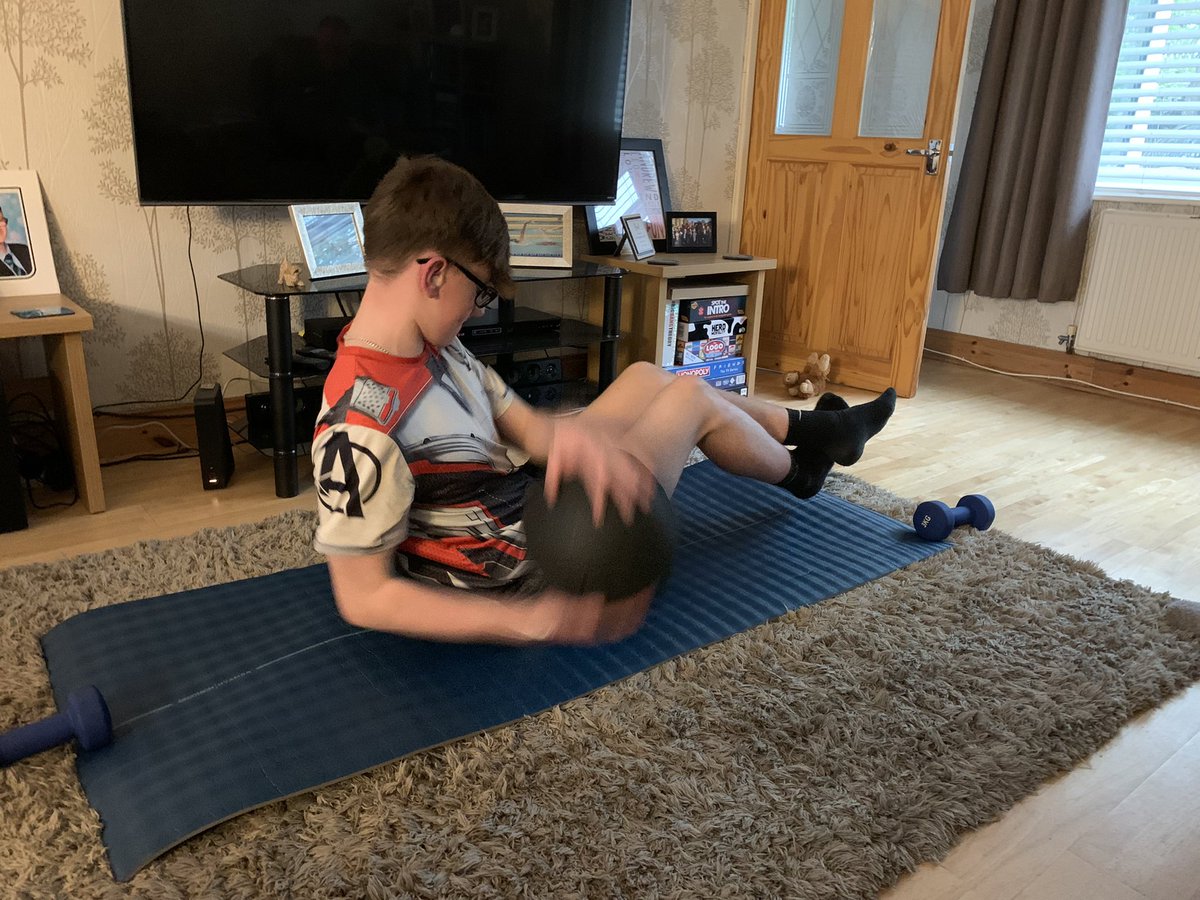 andreaclavis's tweet image. @LpoolPenguinSC bit of core work for Andrew whilst he recovers from his surgery. Counting down the days until he can get water in his ear again and get back in the pool! @AlderHeyENT @ent_sunilsharma  grateful for all your work #missingthepool #swimmer #recovery