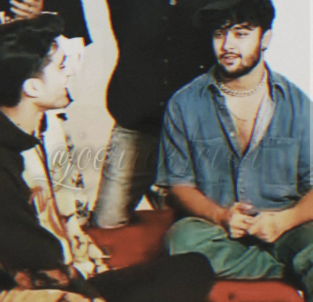 unravelkanekii's tweet photo. #joerick #familyof5 https://t.co/RYSQHUl37G