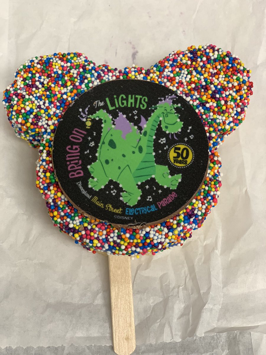 TiffsterM's tweet photo. My colleague went to @DisneyParks #Disneyland #SoCal over the weekend and brought me back a goodie. I have such fond memories of the #ElectricLightParade from many visits as a kid🥰 https://t.co/Hv9oKd0mBx