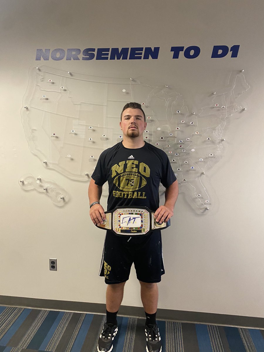 PM EAT CHAMP ! <a href="/ClayMcCormick5/">Clay McCormick</a> EARN the right to set at the table !