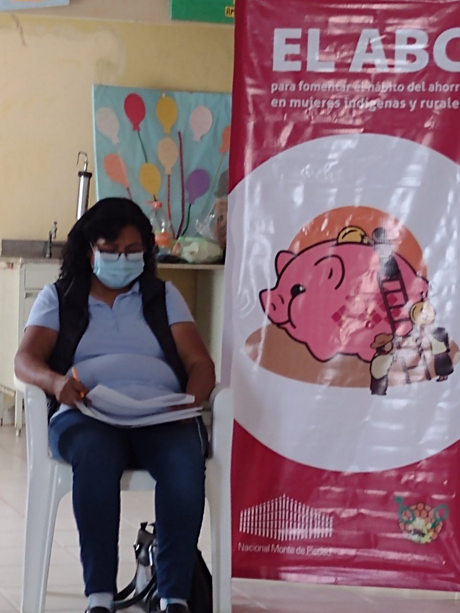 MISOCA_AC's tweet photo. Continuamos capacitando a las auxiliares de salud sobre el municipio de Yaonahuac, sobre la importancia del ahorro; en esta ocasión abordamos la relevancia de la autonomía económica en las mujeres. https://t.co/v6AFO4GlgN