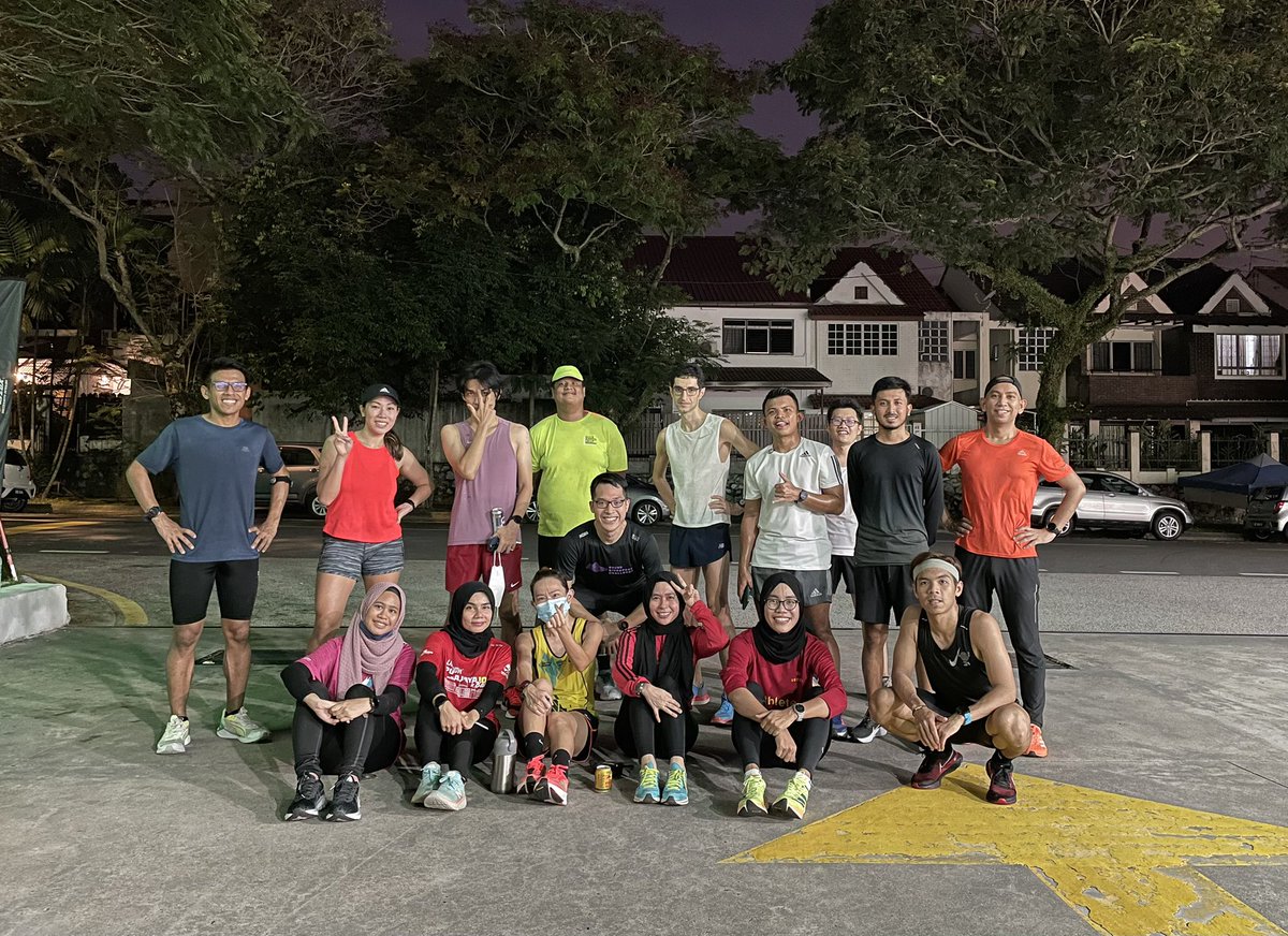 mahirahf's tweet photo. The #0445AMSession is back ! Time to burn all the lemangs and whatever consumed during Raya #syawalRun #LebaRun #AMSession #togetherweattaingreatmiles
@KyserunKrew https://t.co/EaAu3qP47F