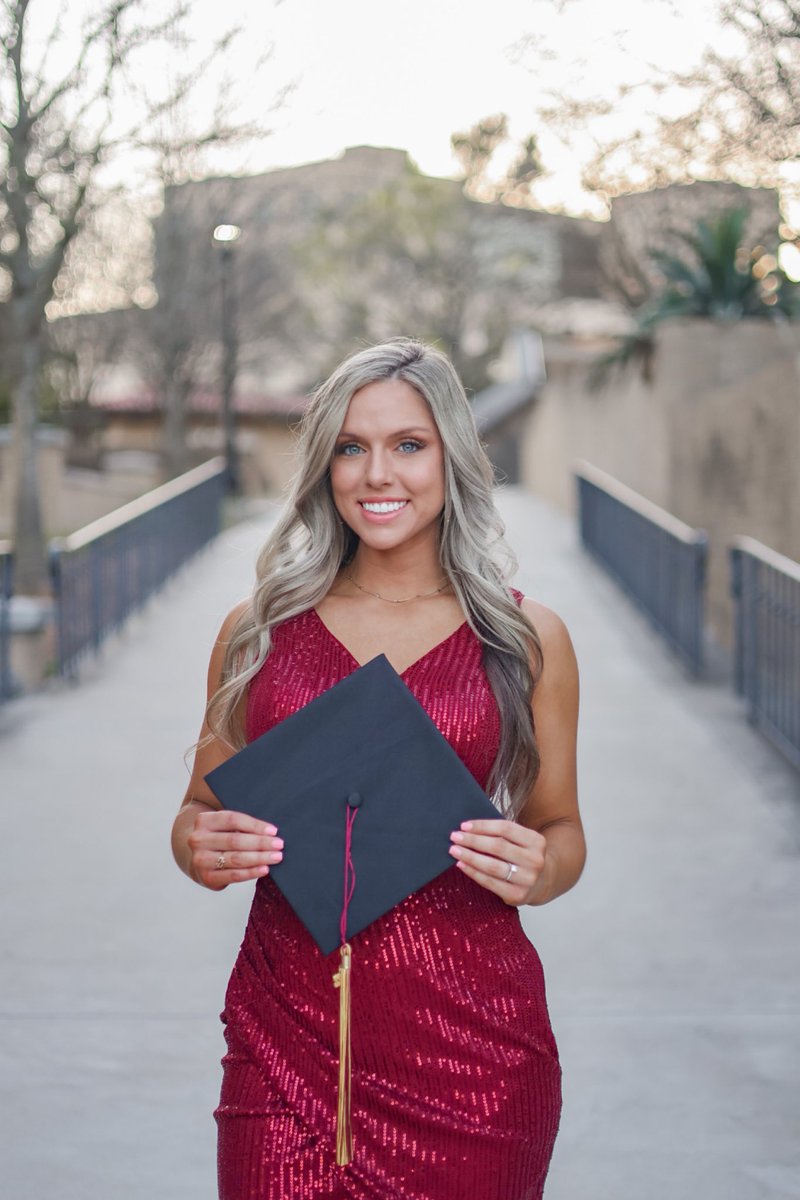 mrs_connor_ljhs's tweet photo. On Friday I will walk the stage at my favorite university again, but this time for my MASTERS in Educational Leadership 👩🏼‍🎓✨ 

Thank you to everyone who loved and supported me on this journey. I couldn’t have done it without you! 

Once a Bobcat, always a Bobcat. https://t.co/sYYS96lDsg