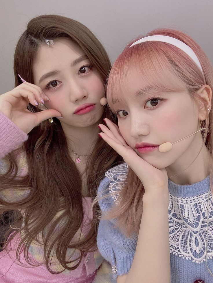 dailyMAY_'s tweet photo. eonni line🥰

#stanworld #cherrybullet #swnewseason https://t.co/C4A7teU1lU