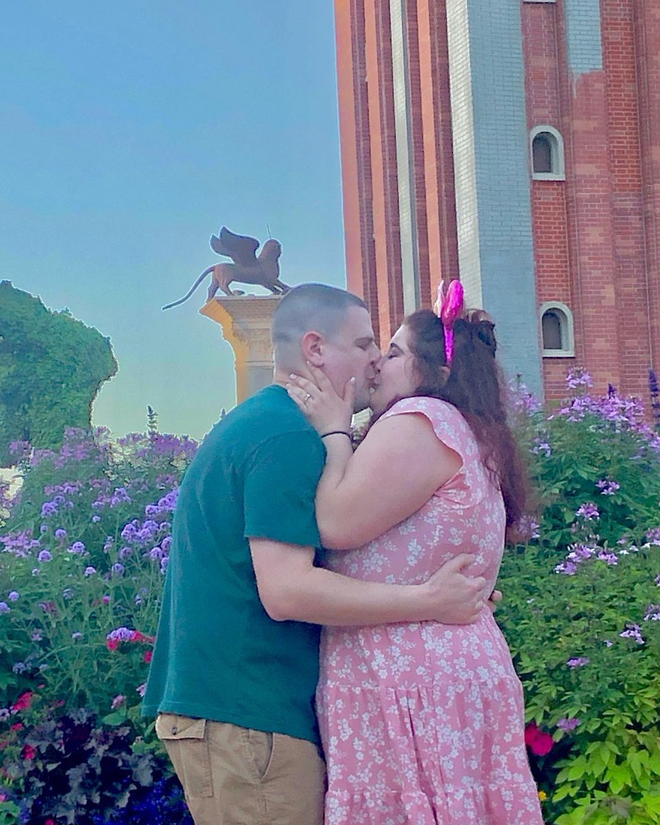 MELLOOCH's tweet photo. I still can’t believe it’s been two weeks since I’ve been engaged 💍💕 I’m so grateful and happy we got through the bumps together. You are my person and I love you so much ❤️#engaged #DisneyWorld #iacceptthelarosa https://t.co/Py3M9PkFsC