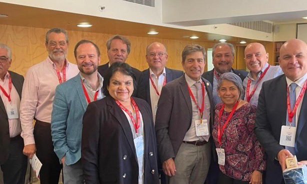 secirped's tweet photo. 1/3. En días pasados la Dra. Mayra Perero Intriago Presidente de la Sociedad Ecuatoriana de Cirugía Pediátrica junto a los Doctores Paul Astudillo Neira, Enrique Zea y Jorge Villacis miembros de esta Sociedad asistieron al Congreso Iberoamericano de Cirugía Pediátrica https://t.co/gB67CA89tA