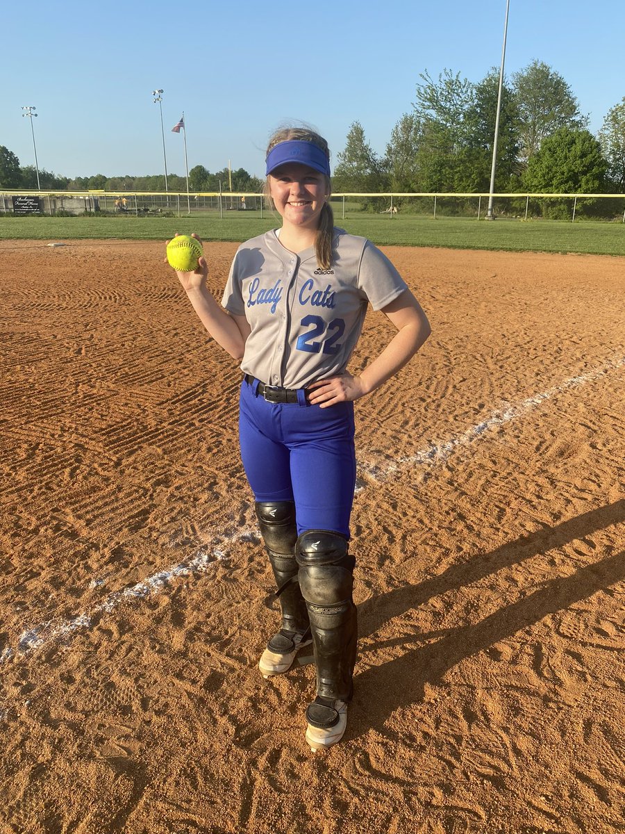 Andrea got another HR tonight and <a href="/shelby_smith38/">Shelby Smith</a> got a grand slam tonight💣