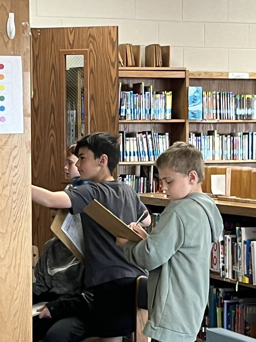 This week we are making our summer reading bucket lists, talking about the “summer slide” and the need to keep reading. Setting fun summer reading goals is important. Keep that mind sharp. <a href="/LakeRidge_JCS/">Lake Ridge Elem</a> <a href="/jcityTNschools/">JohnsonCitySchools</a>