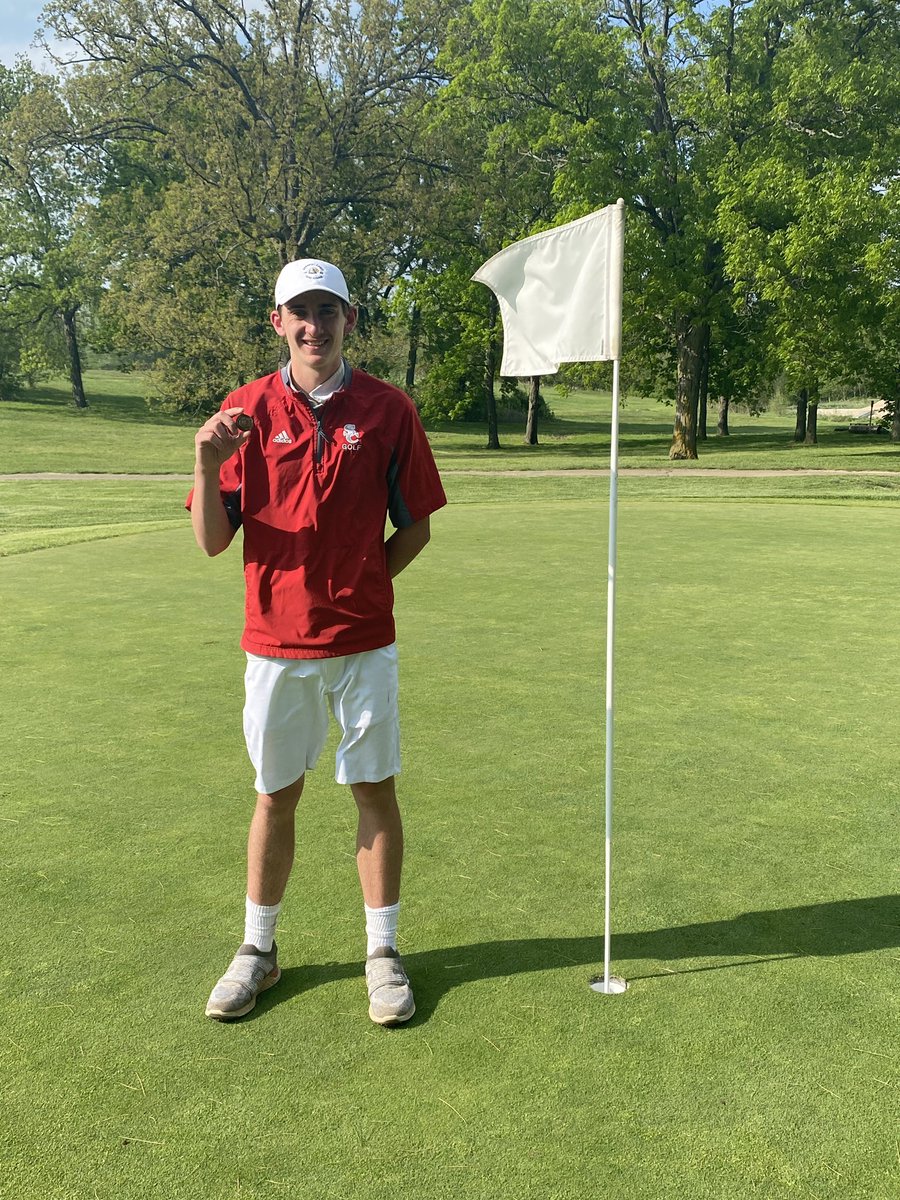 STCHSgolf's tweet photo. Ryan Bozada takes 2nd place individually and qualifies for the Class 3 MSHSAA State Golf Tournament next Monday and Tuesday at Sedalia Country Club! @StClairR13 @StclairAP @STCBulldogs https://t.co/DLBiXH6f3a
