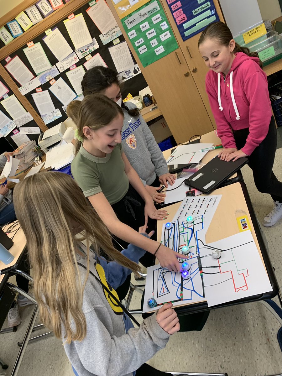 QRGega's tweet photo. Using our coding skills with Ozobots and Microbits! #QRGeraghty #qrspride https://t.co/9PsIEgI1Jc