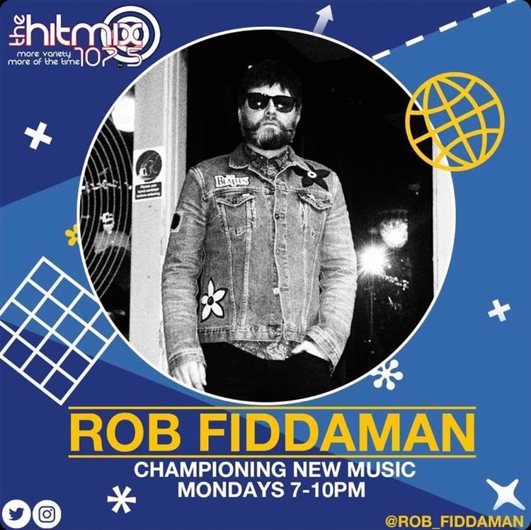 Tonight <a href="/rob_fiddaman/">Rob Fiddaman 🎧 🎙 📻</a> will be giving ‘The Dark’ some airtime on <a href="/thehitmix/">The Hitmix 107.5 FM</a> from 7pm!