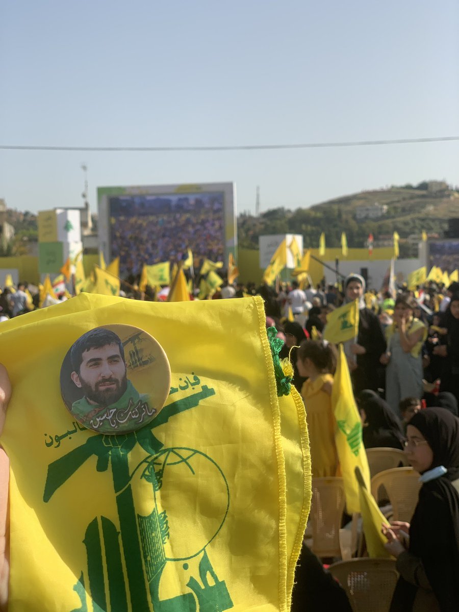 fsbaity4's tweet photo. في معركة الحق لا يوجد حياد
#باقون_نحمي_ونبني https://t.co/P8i0biVIBI