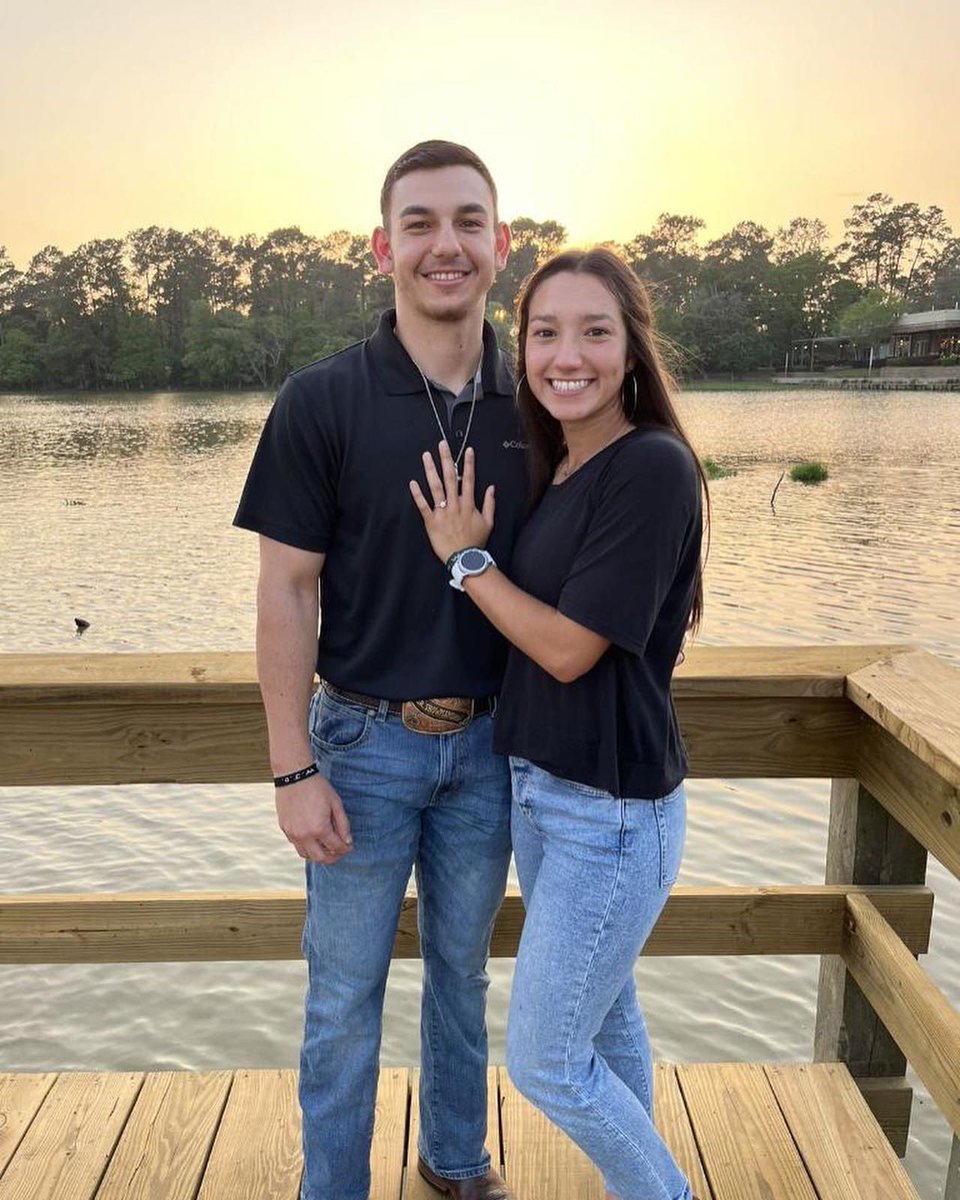 SUPiratesSB's tweet photo. CONGRATULATIONS to now senior Jessey Nunez and her fiancé Daniel on their engagement! 💍❤️ Such lovely news to start the summer. We are so happy for you, Jessey 🤗 https://t.co/RVgFzCIJ0w