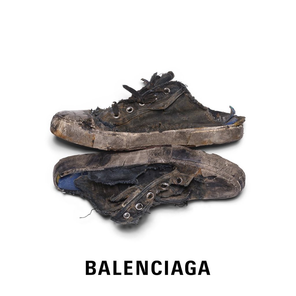 高級新作スニーカーのビジュアルが話題に (BALENCIAGA_PARIS)