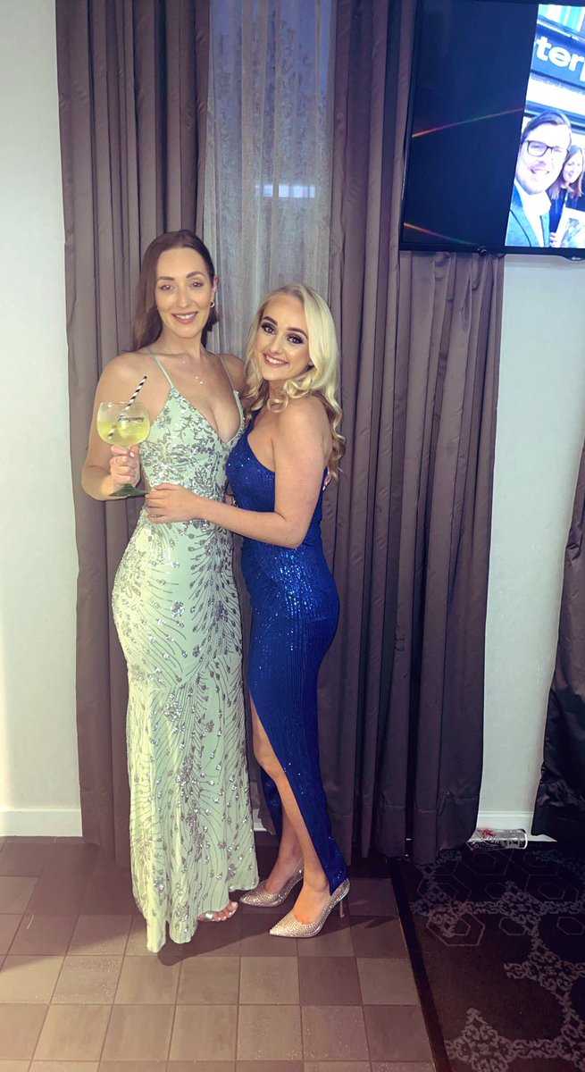 Rebecca Thomas tweet media