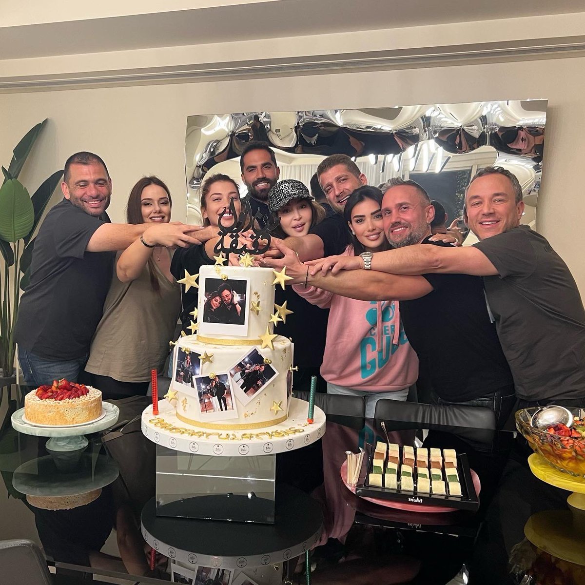 elissakh's tweet image. I stopped counting numbers but I definitely keep counting them 🥳🥳 @Jessicaazar @BassamFattouh @bartelmaos @linda_estephan @AzarJennifer