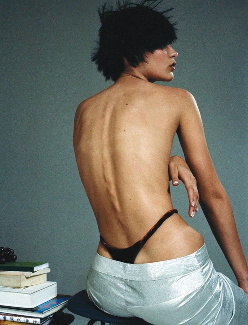 gillarry bot tweet media