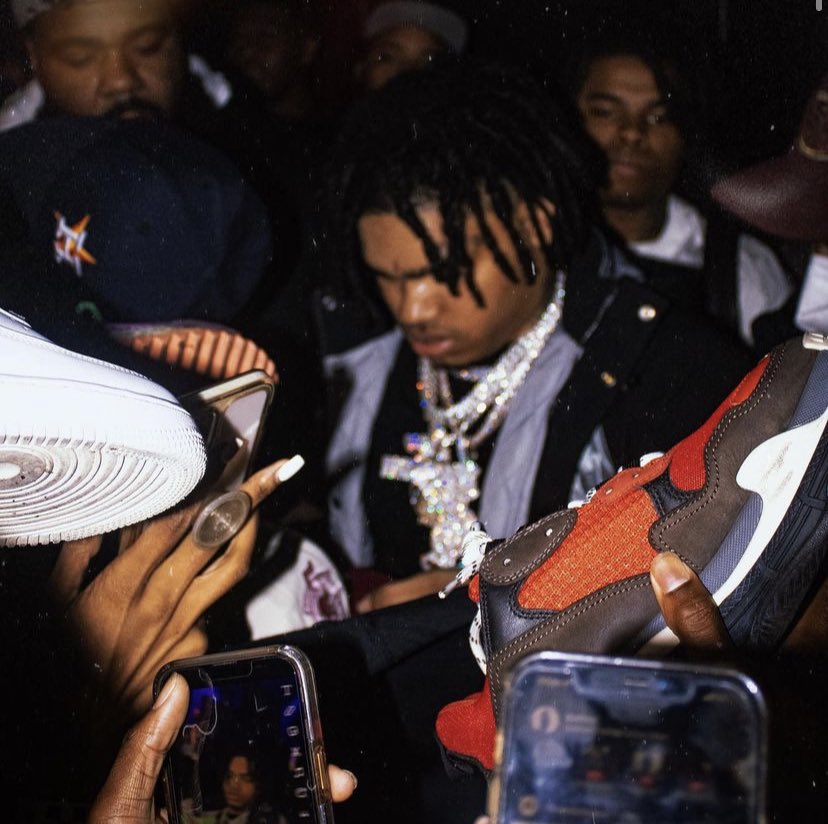 CaptionHunters's tweet photo. reminiscing on when NoCap said “the only ones changin, the only ones i didnt imagine” … dats hard 🎯 https://t.co/vPNAabiaHa