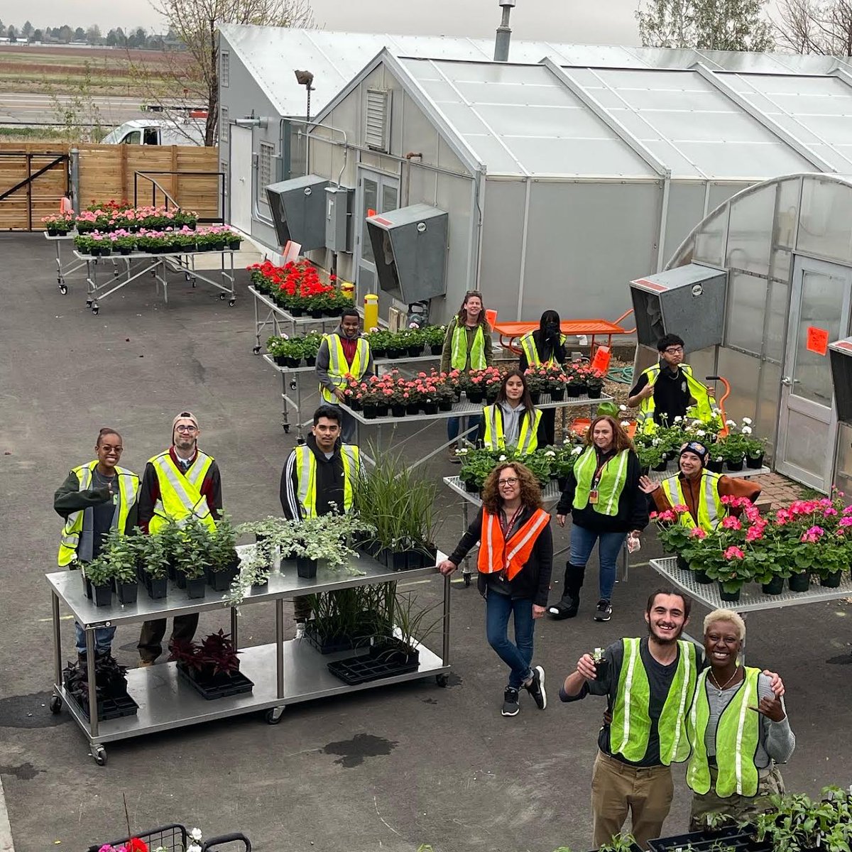 PickensTechCO's tweet photo. Thanks so much for supporting our Urban Horticulture program here at Pickens this past week at our Annual Spring Plant Sale! We were so glad to see you all! 🌷🌻🌸
#ptc #aps #urbanhorticulture #communitysupport #springplantsale #agreatplacetostart https://t.co/3oMDcRg9sp