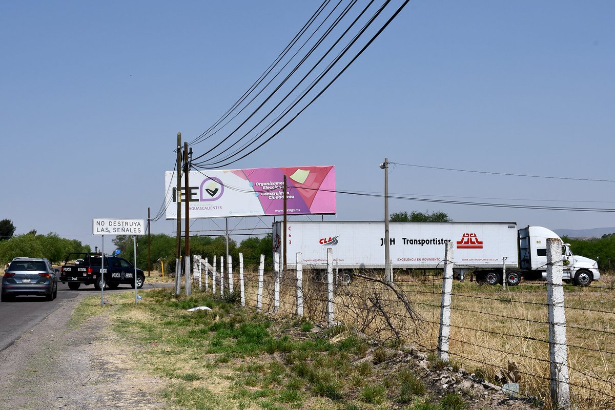 Hoy recibimos, trasladamos y resguardamos las boletas de la elección de gobernadora.

A partir de este momento, se mantendrán en nuestra bodega, hasta el día en que se lleve a cabo la entrega a las presidencias de mesas directivas de casilla.

#EligeParticipar🙋🏼
#Elecciones2022🗳