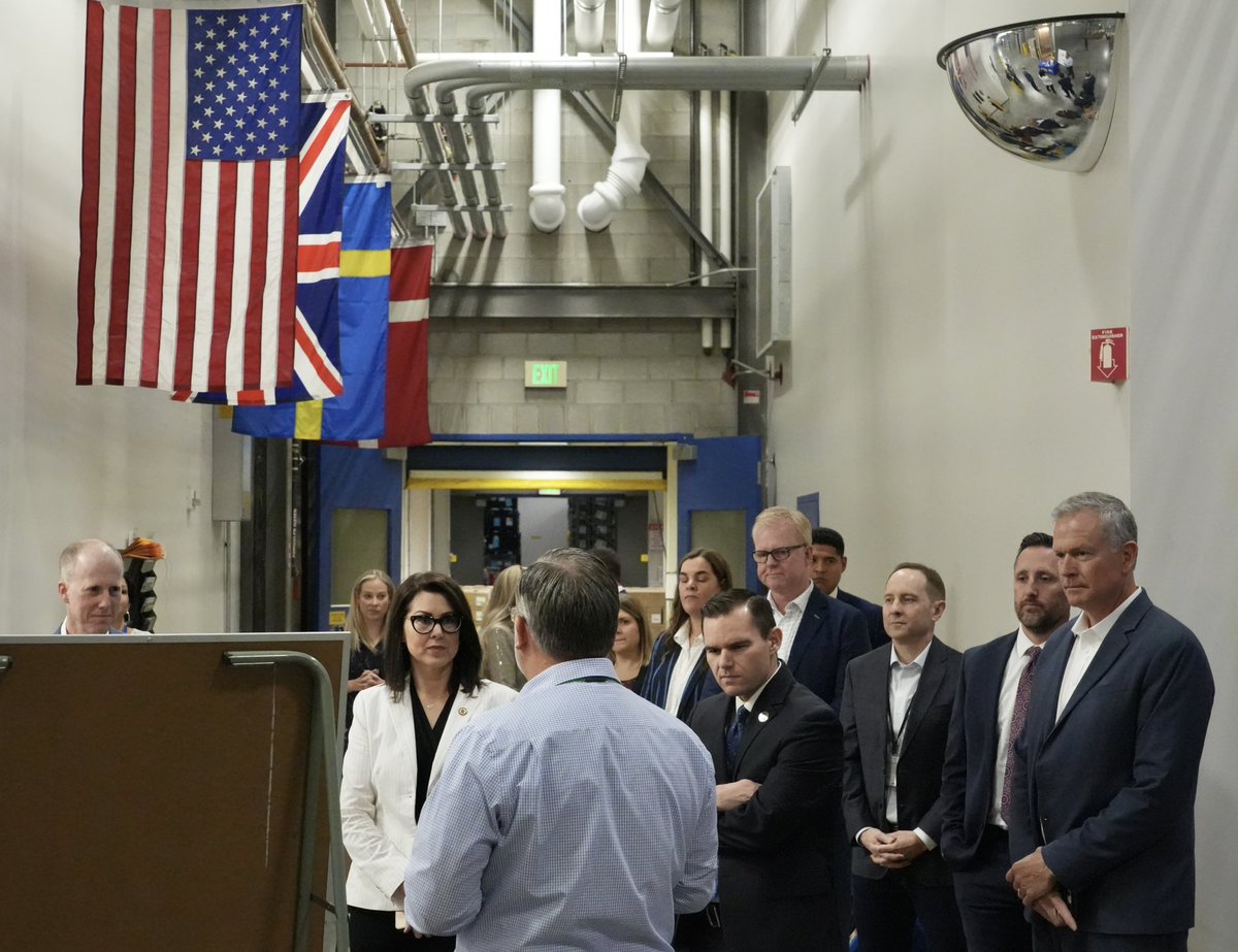 LGHendersonUtah's tweet photo. Beyond its outsized role in the pandemic response, @BDandCo is a major contributor to our economy. 

Thanks for hiring Utahns and strengthening our communities with cutting-edge medical technologies. 

I look forward to watching BD Medical continue to grow and innovate in Utah. https://t.co/iNr1mqB0uF