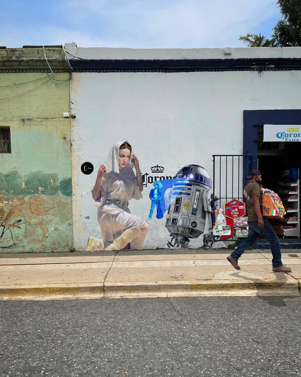 efedefroy's tweet photo. El dice que te extraña…
🌹
.
.
#oaxaca #mexico #streetart #arteurbano #efedefroy #wheatpaste #pasteup #stencil #stencilart #starwars #starwarsday #mariafelix #jorgenegrete #maythe4thbewithyou #r2d2 #mexpop #popart https://t.co/KLNiWWl26m