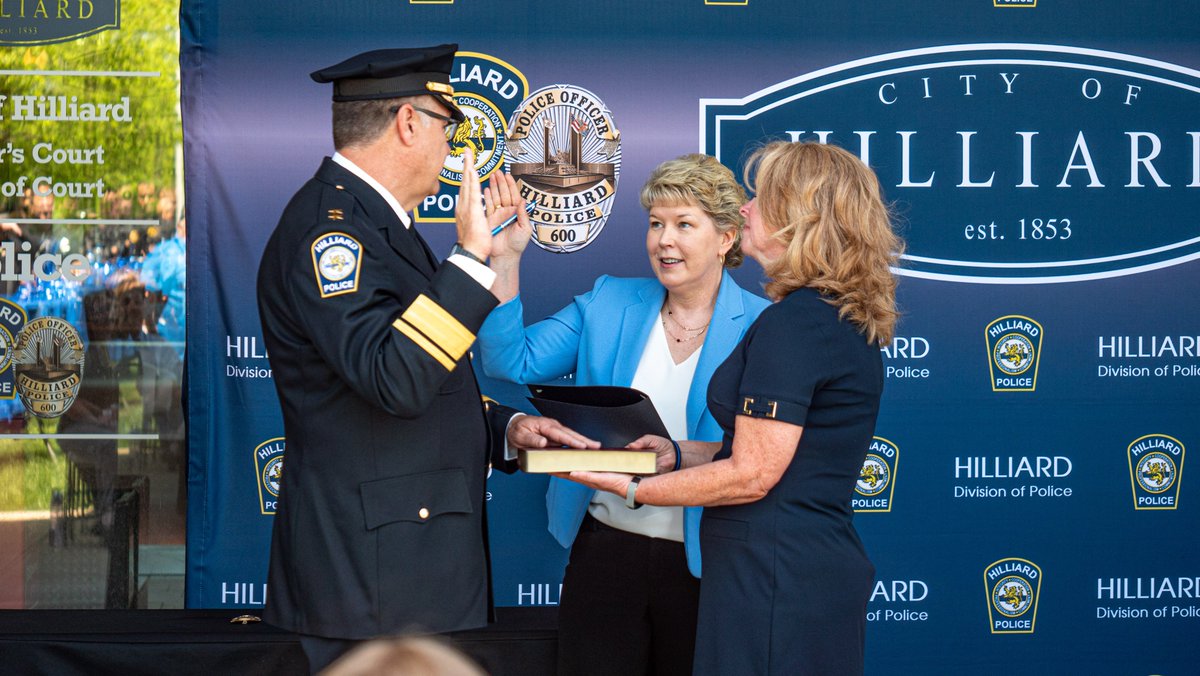 Hilliard_Police's tweet photo. It was a beautiful day to welcome Chief Woods as our next Chief of Police. 🌟 He brings 34 years of law enforcement experience, consistently showing that policing is about far more than just enforcement.

✨ Welcome, Chief Woods! ✨ https://t.co/y8V8viiZWJ