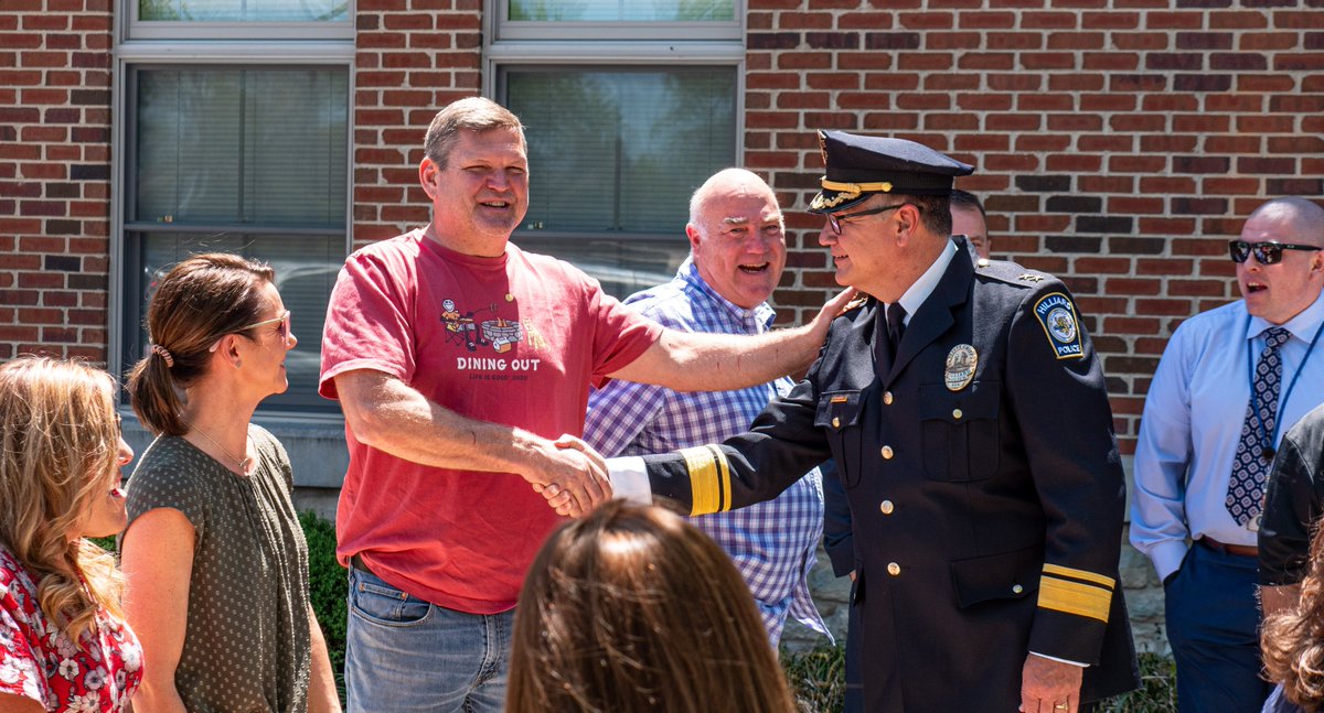Hilliard_Police's tweet photo. It was a beautiful day to welcome Chief Woods as our next Chief of Police. 🌟 He brings 34 years of law enforcement experience, consistently showing that policing is about far more than just enforcement.

✨ Welcome, Chief Woods! ✨ https://t.co/y8V8viiZWJ