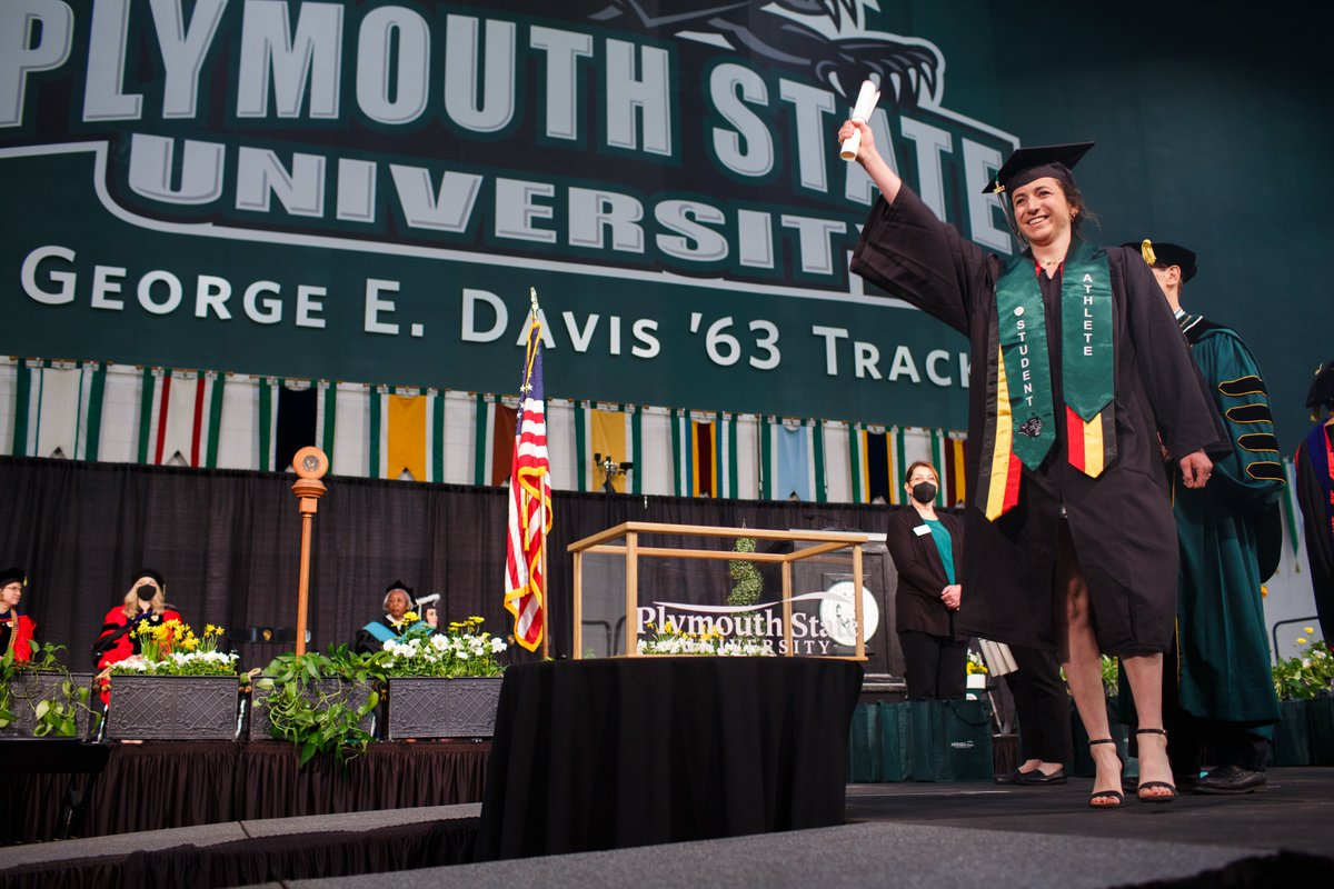 PlymouthState's tweet photo. 4 of our favorite photos from the 2022 Undergraduate Commencement Ceremony. Congrats Grads! #PSU22 https://t.co/fBRIQevjlg