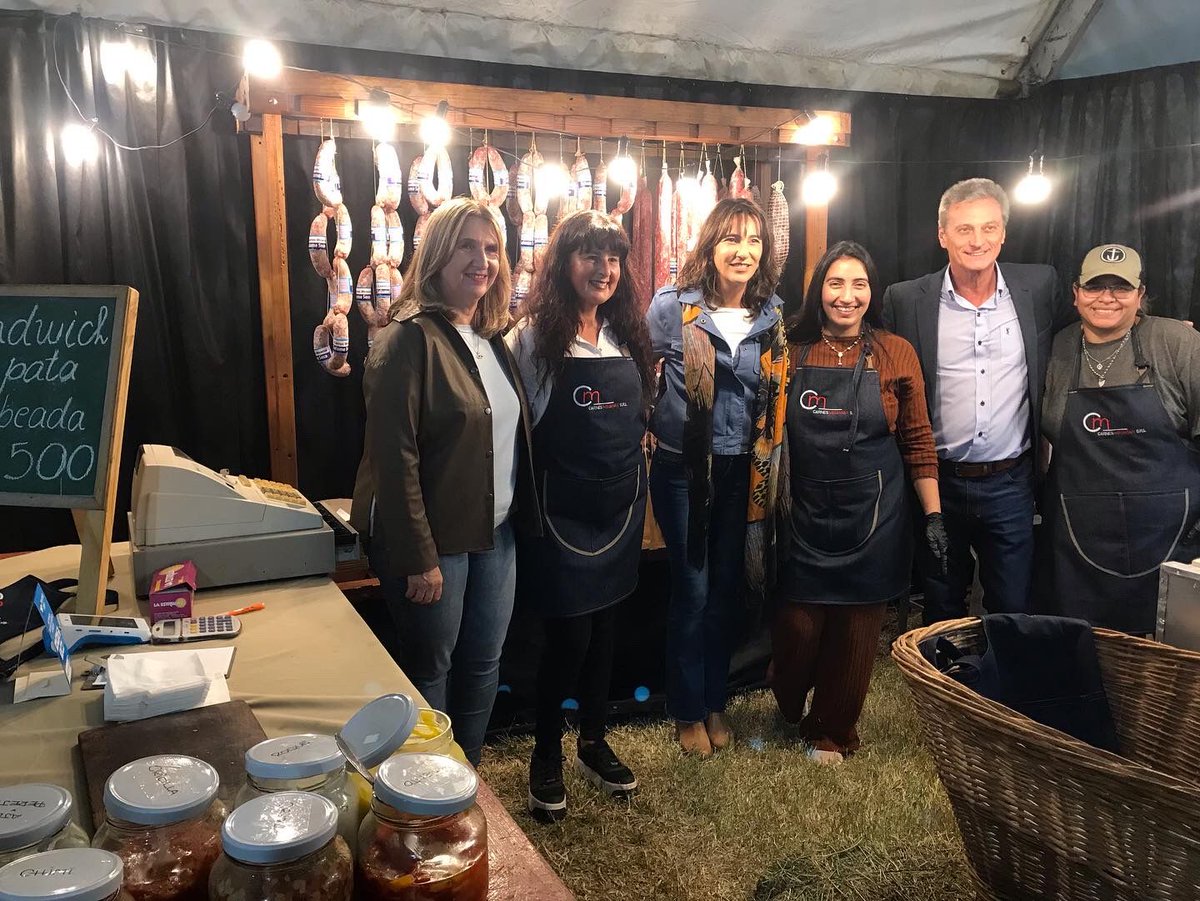 DestinoCordoba's tweet photo. Miramar de Anzenuza redondeó un exitoso Festival Provincial de la Nutria @MiramarCba @turismocba  https://t.co/pLR3n93GLz https://t.co/yew54XkJIE