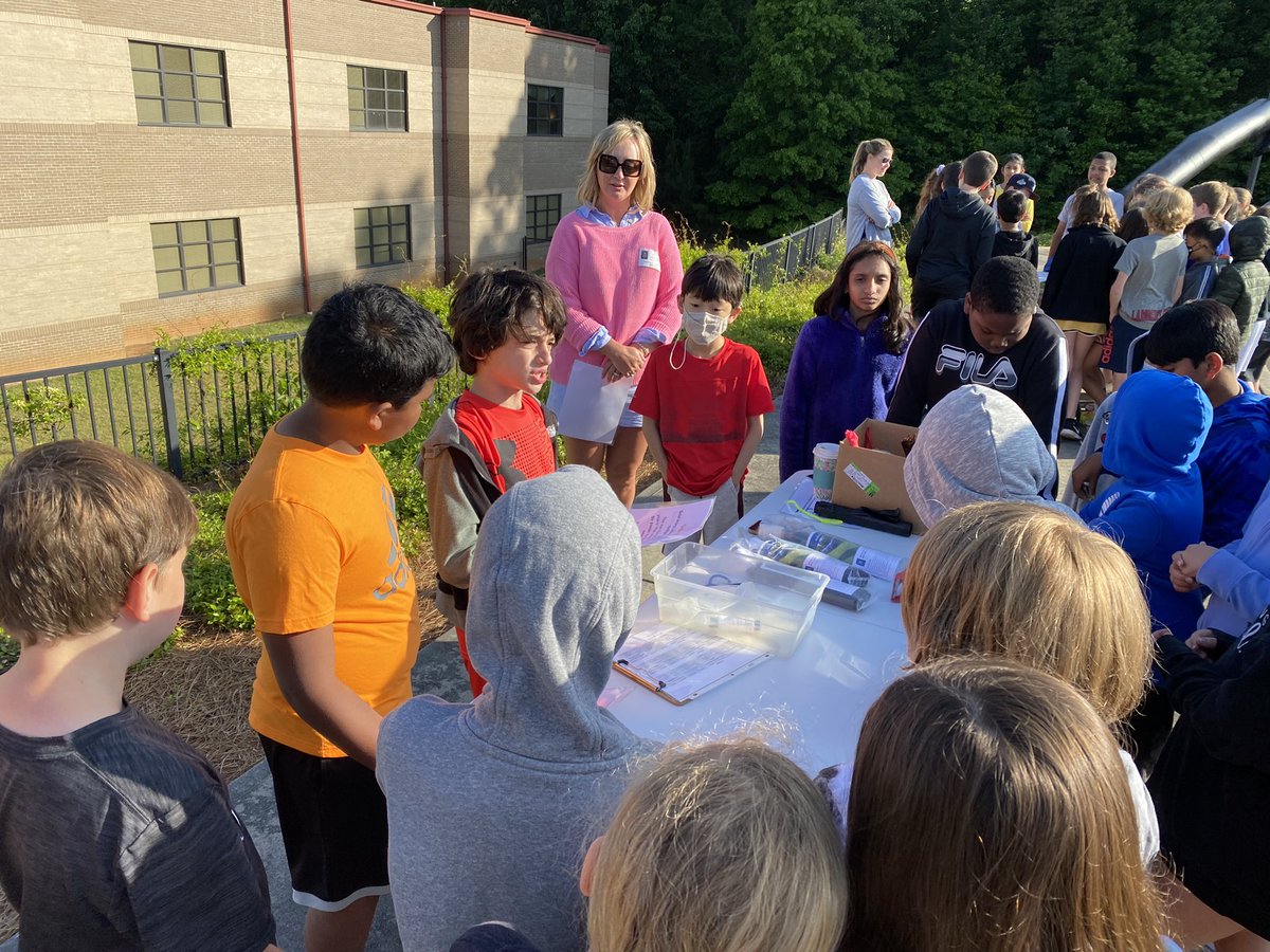 MsMiotti5th's tweet photo. @CooperSES thank you for planning such a fabulous DIGS day for our kiddos! We all loved every minute of it. ❤️ #sharonstrong https://t.co/x0ZqmeXy4T